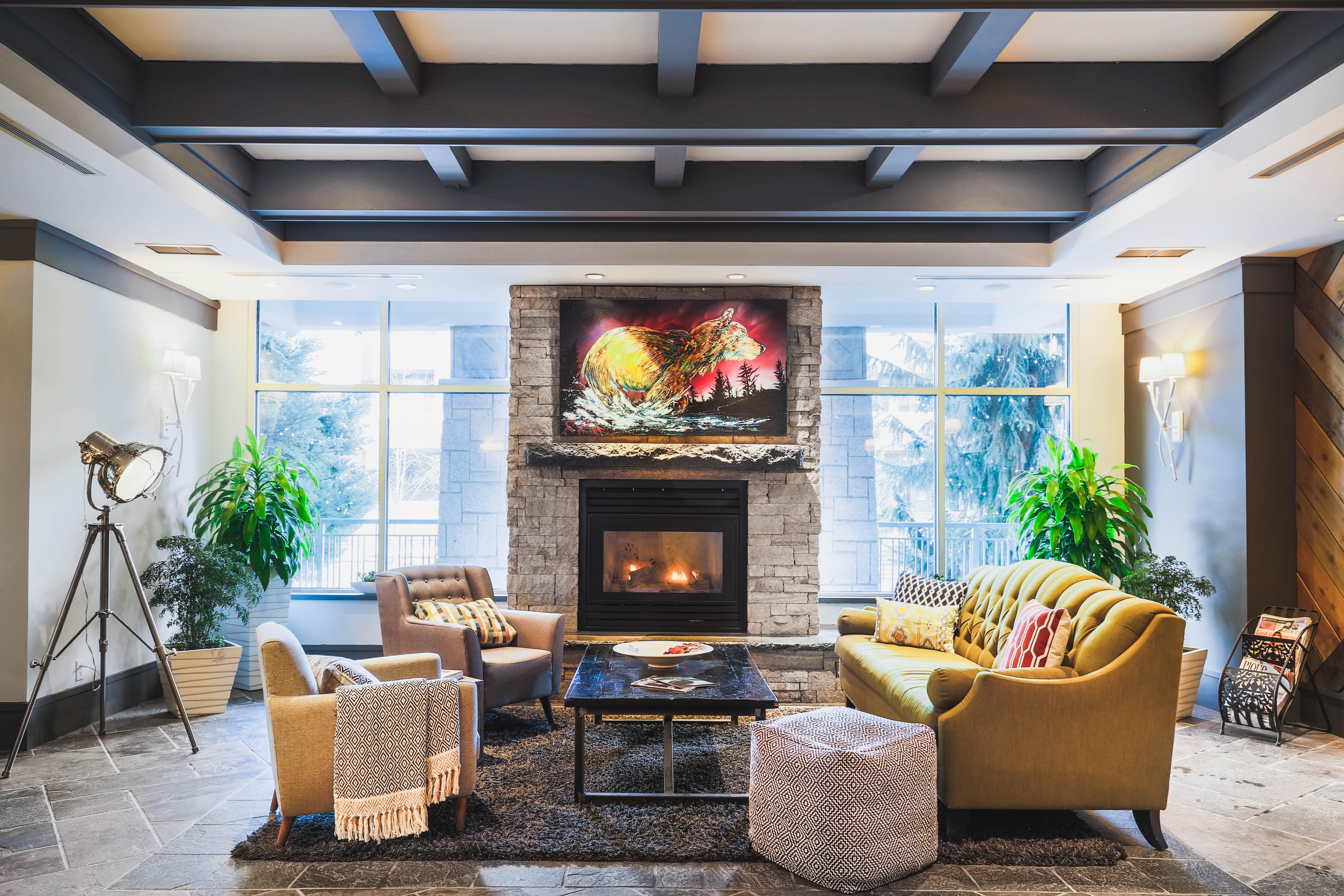 Summit Lodge Boutique Hotel By Paradox Whistler Bagian luar foto