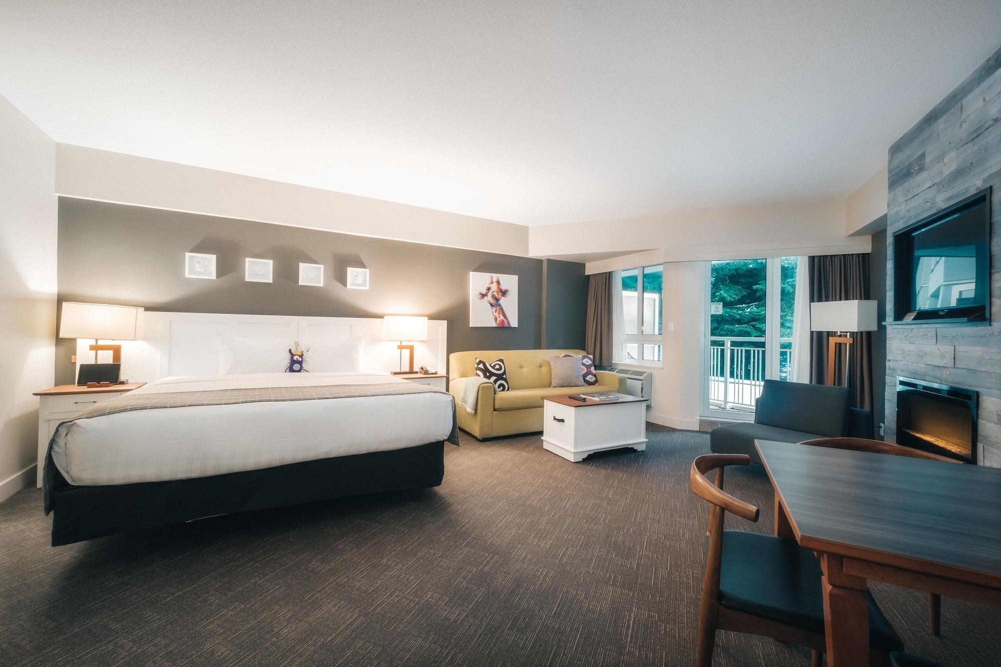 Summit Lodge Boutique Hotel By Paradox Whistler Bagian luar foto