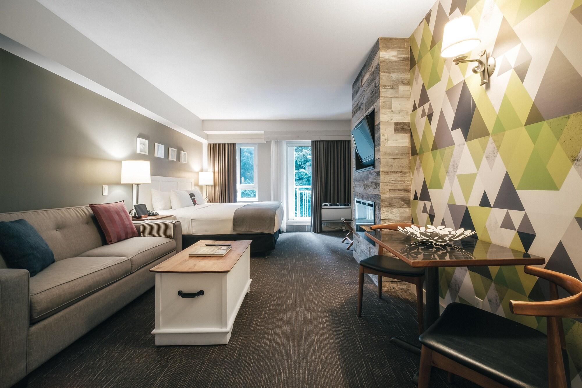 Summit Lodge Boutique Hotel By Paradox Whistler Bagian luar foto
