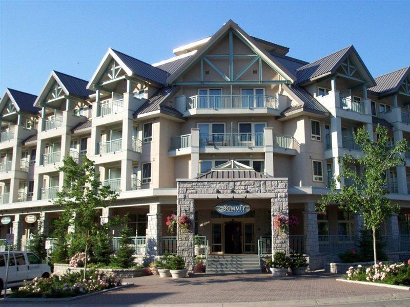 Summit Lodge Boutique Hotel By Paradox Whistler Bagian luar foto